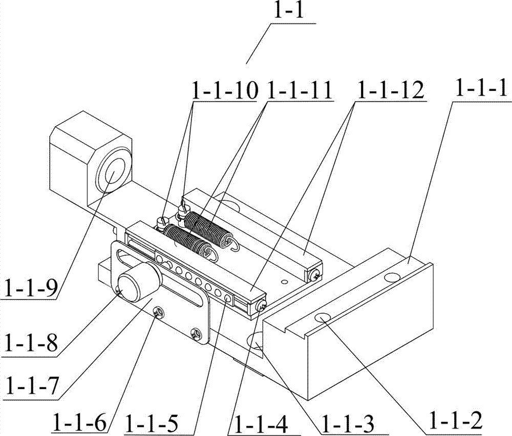 Piezoelectric stick-slip linear motor with chute-type diamond-shaped amplifying mechanism and its excitation method