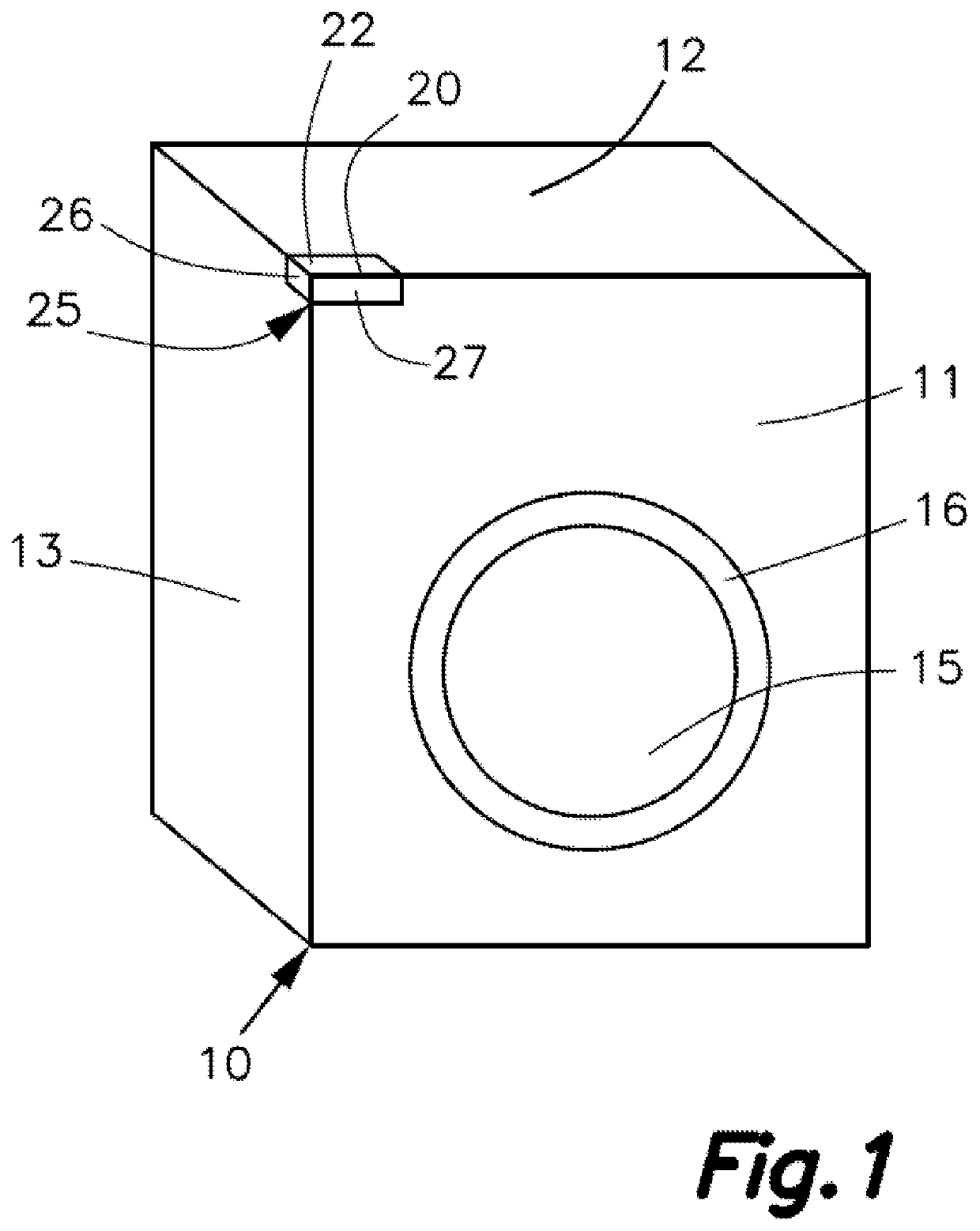 Washing and/or dryng machine with status indication and control system of a set of washing and/or dryng machines