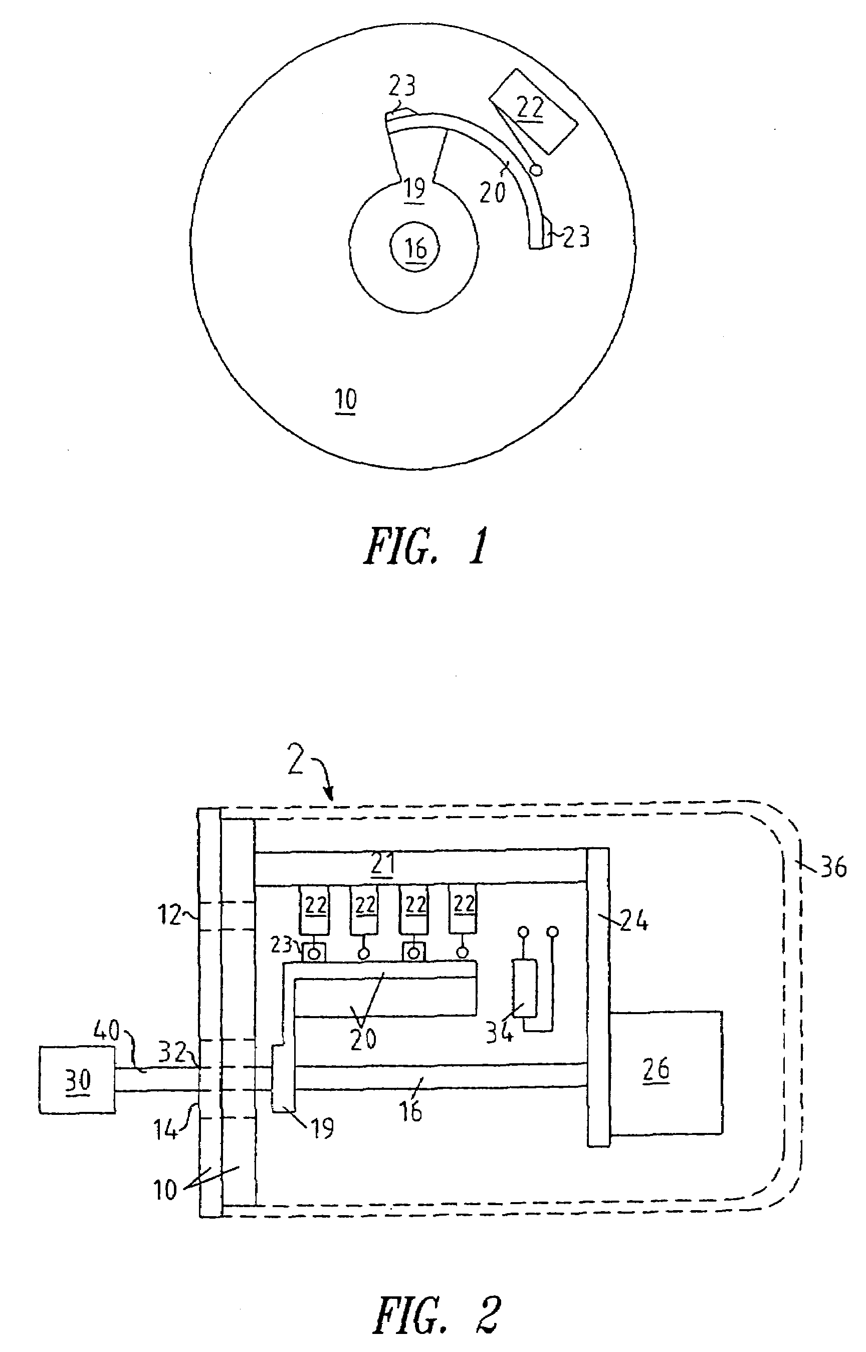 Switching apparatus with an actuating shaft