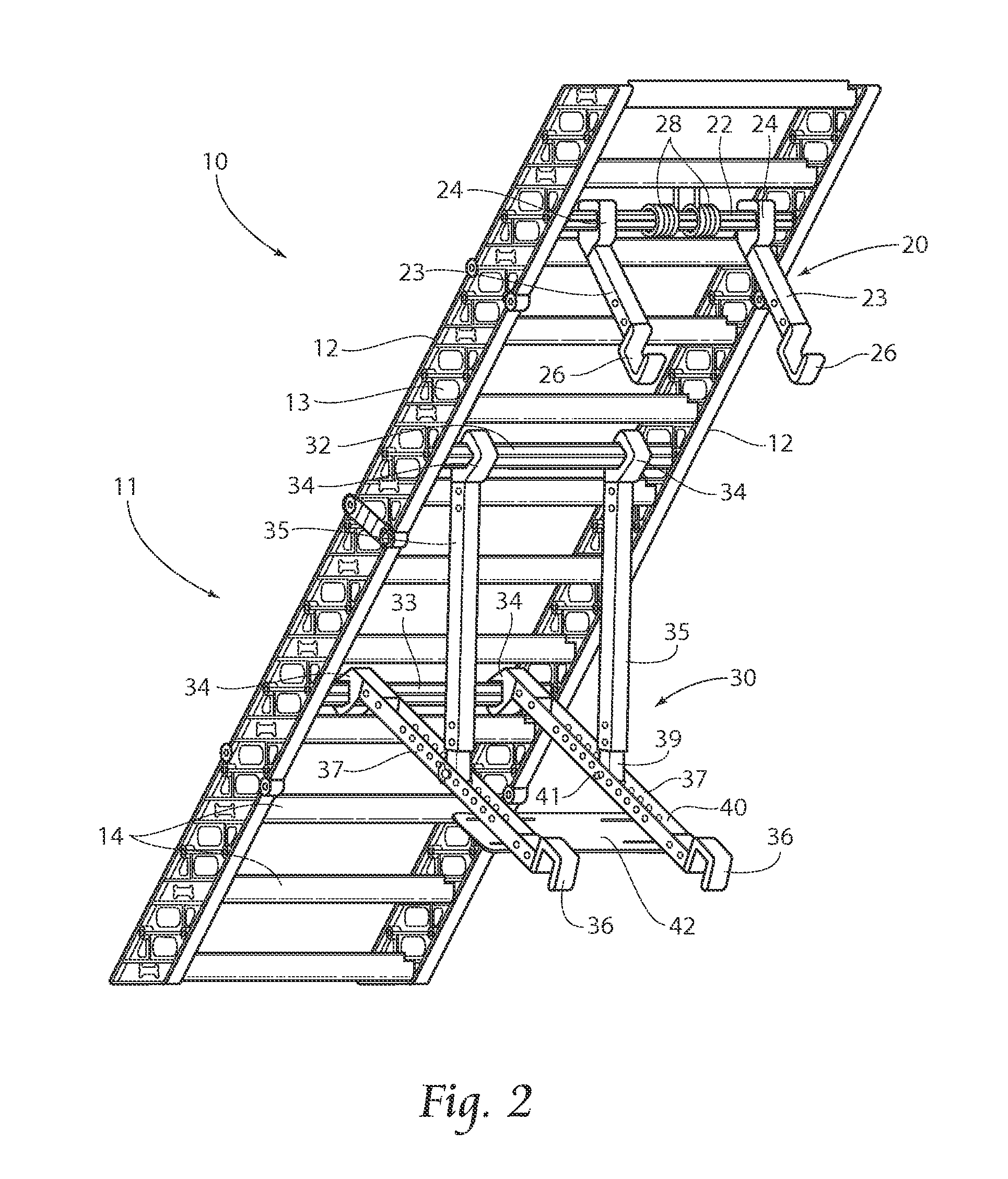 Apparatus and method for boarding animals onto a boat