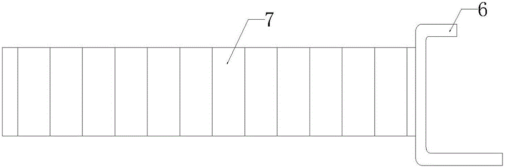 Template reinforcing tool and method for reinforcing wall pier template by using template reinforcing tool