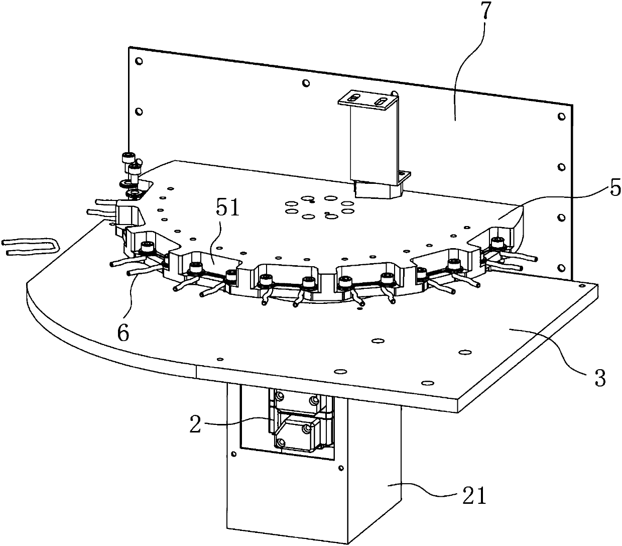 Half-moon type tool magazine structure