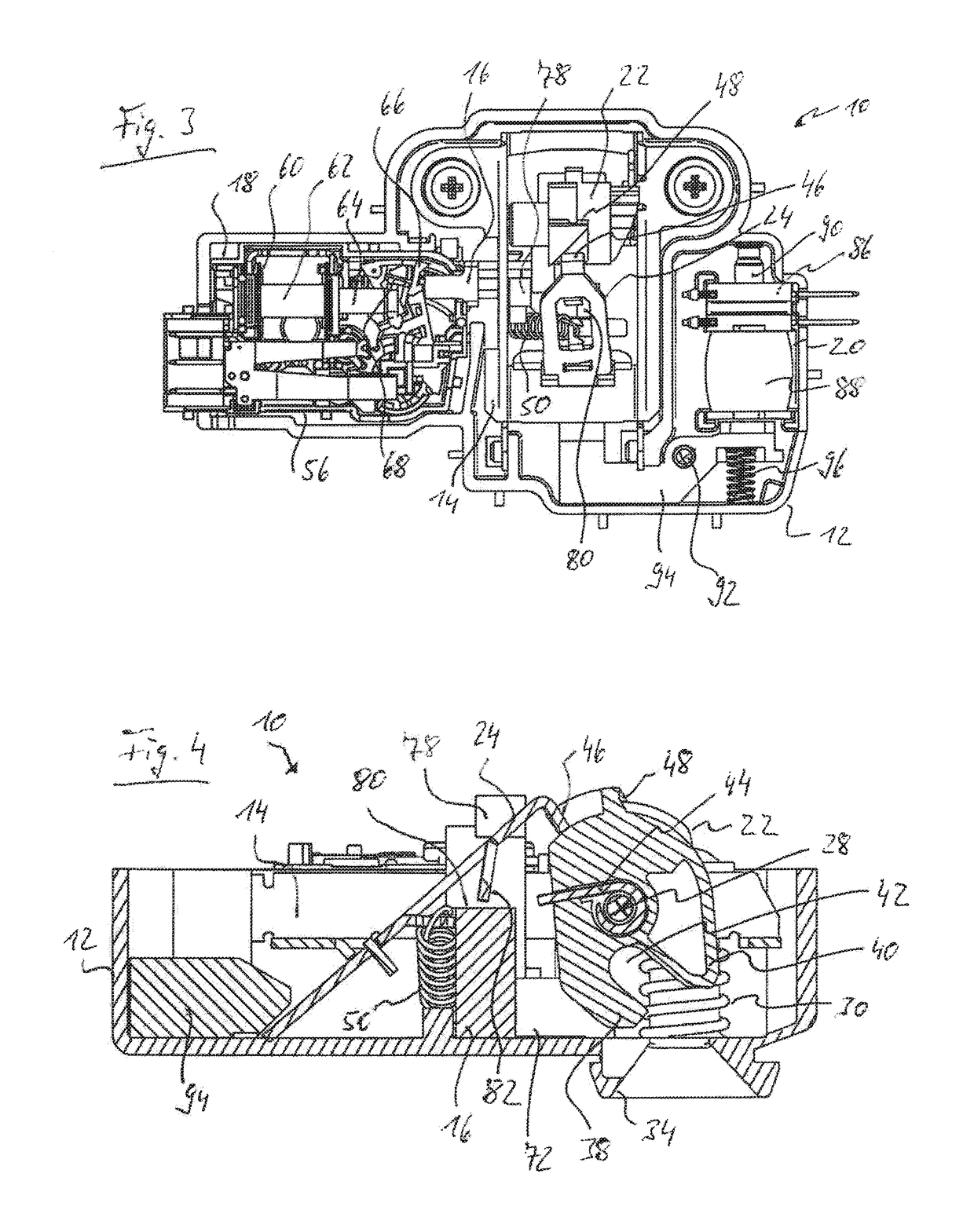 Overlifting door latch with locking mechanism