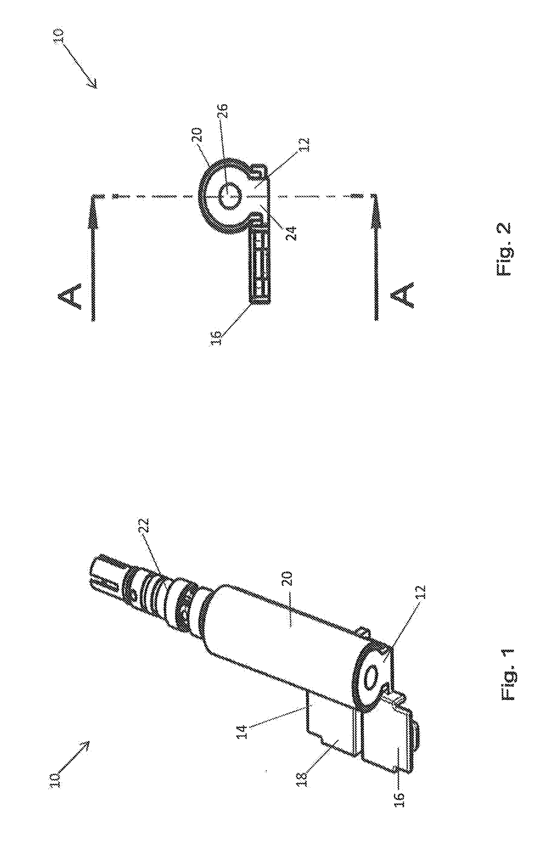 Surgical distance adjusting assembly for a bone distractor