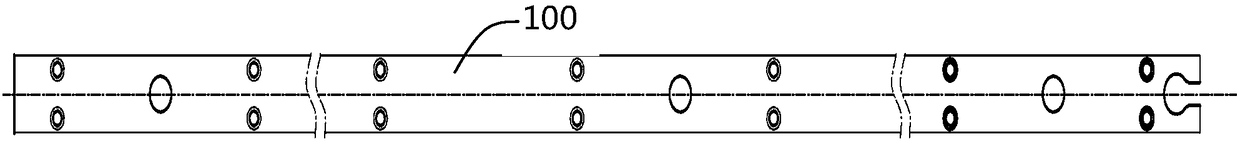 Longitudinal mechanical flexibility compensation device for worktable of bending machine and manufacturing method of longitudinal mechanical flexibility compensation device