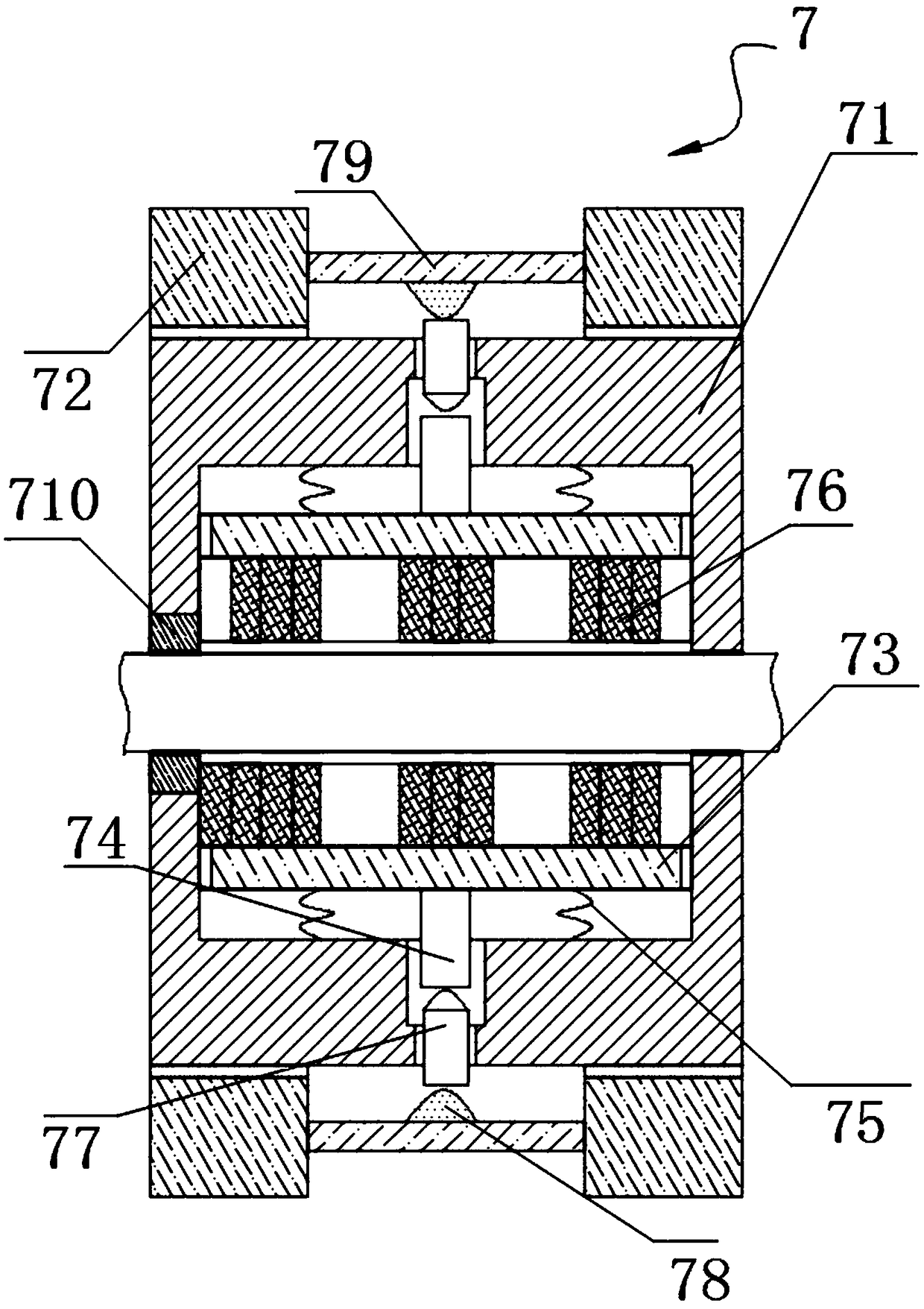 Efficient cleaning device for cable recycling