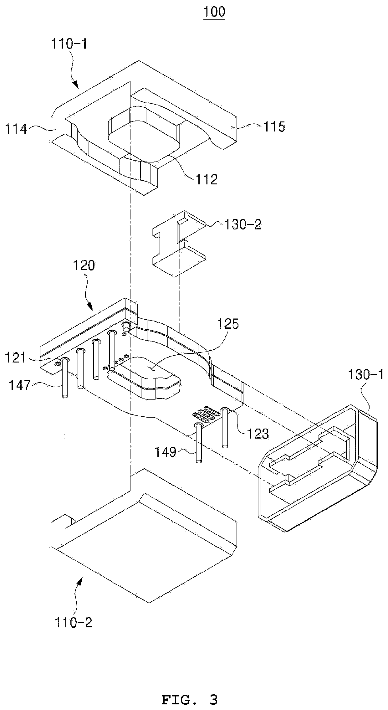 Planar transformer employing insulating structure for performance improvement