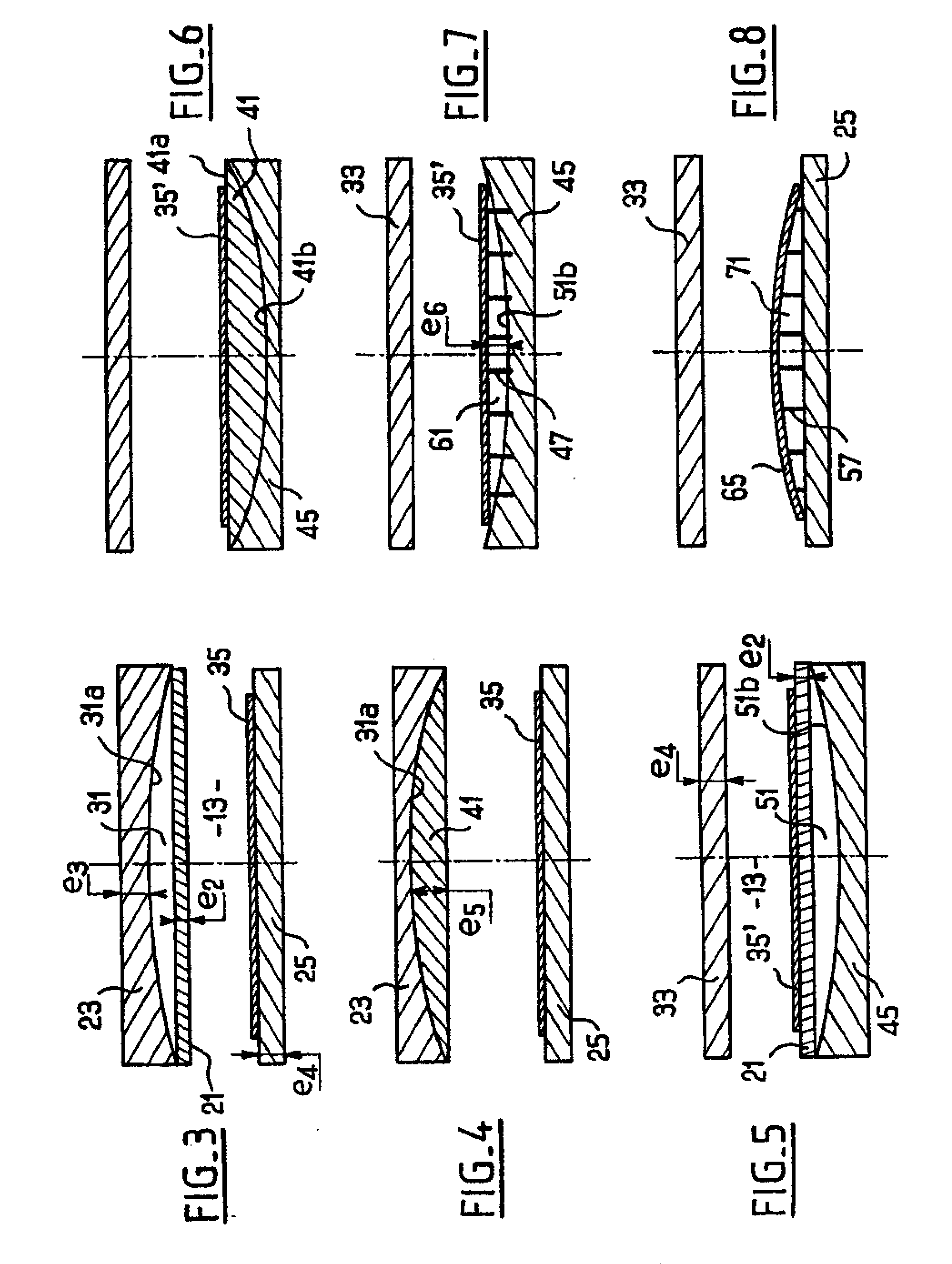 Plasma reactor for the treatment of large size substrates