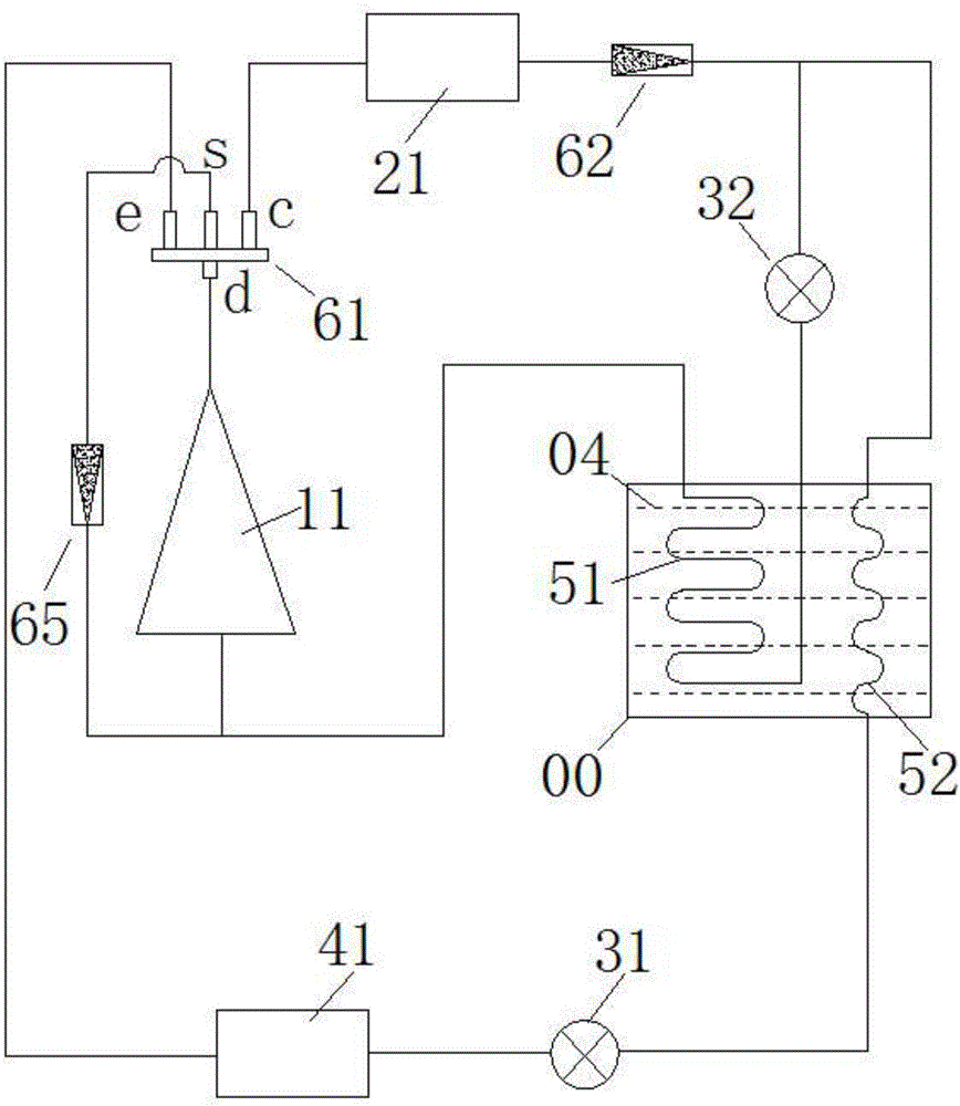 Cold accumulation type hot air defrosting refrigerating system and heat accumulation type hot air defrosting heat pump system