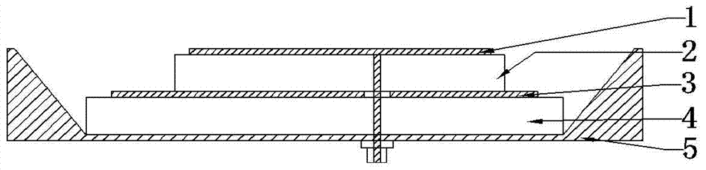 Long-sleeved shirt-shaped opening tuning ring low-elevation angle high-gain Beidou multi-frequency microstrip antenna