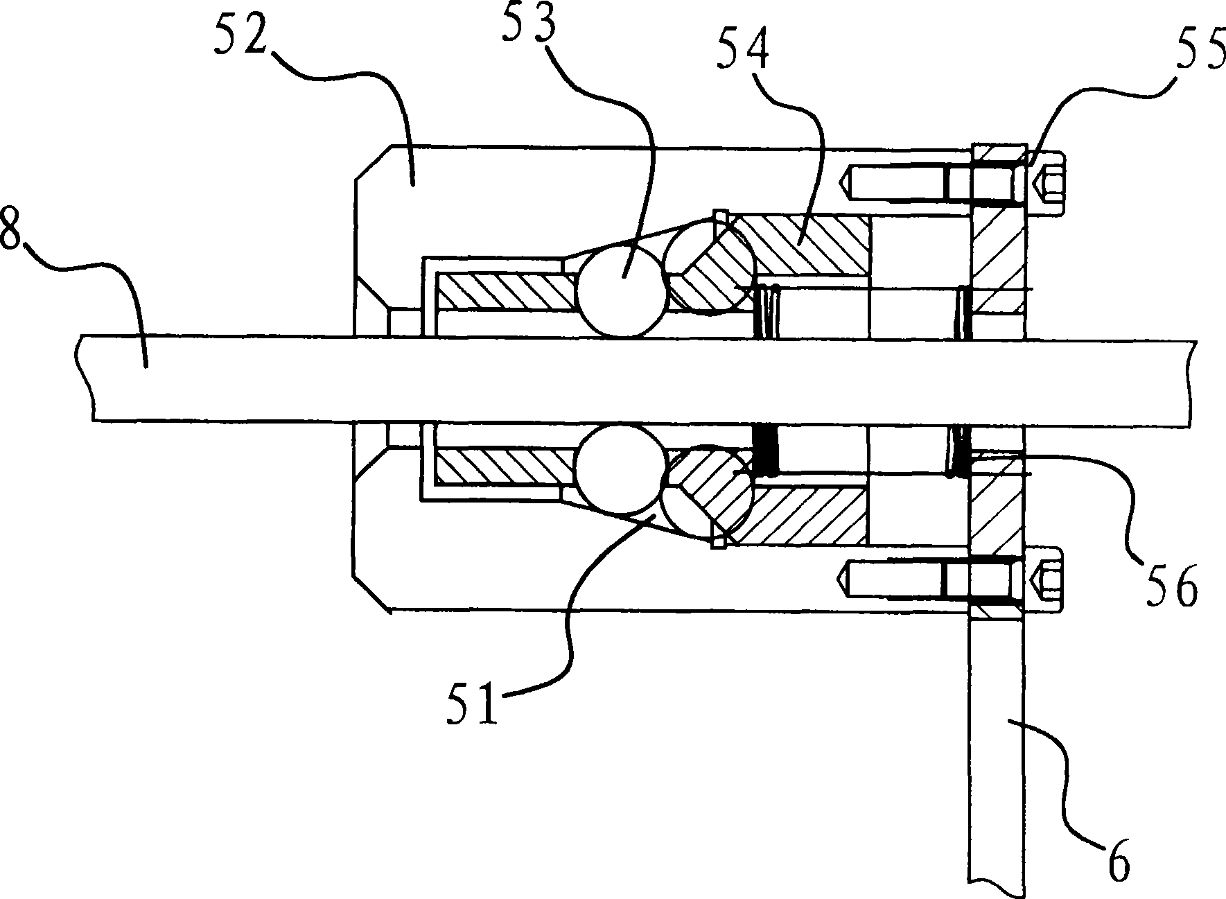 Automatic feeding device for lathe