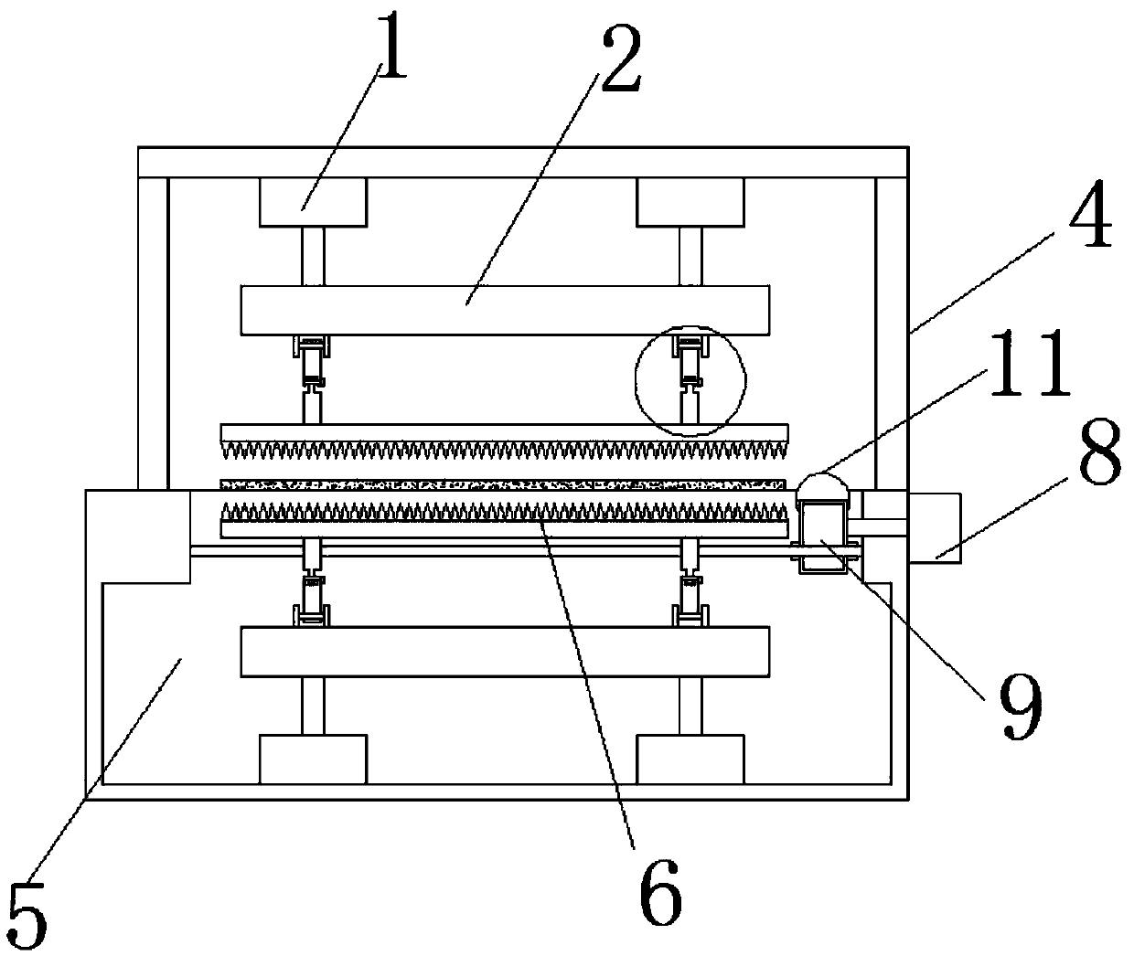 Cutting device for regenerated cotton production