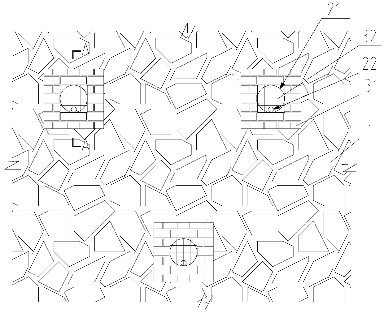 Ecological rubble retaining wall and construction method thereof