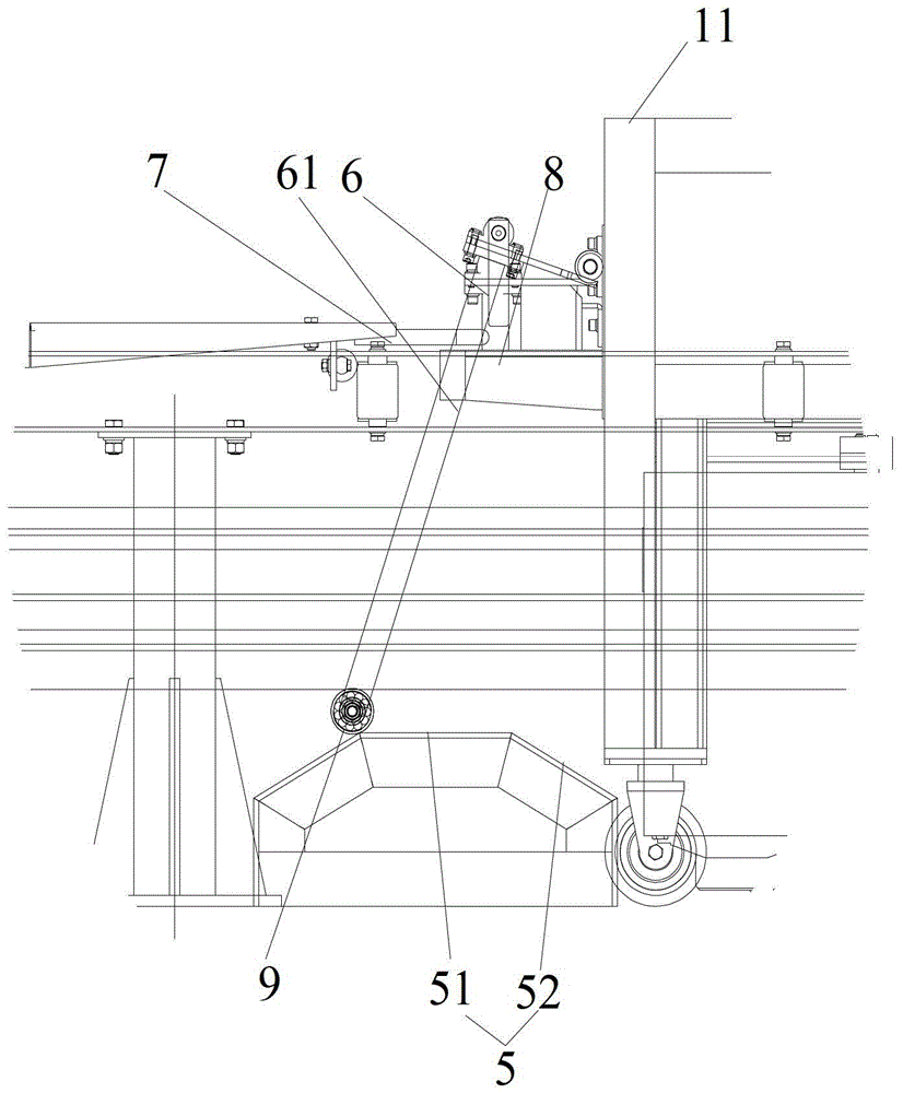 Automatic decoupling system for unmanned van