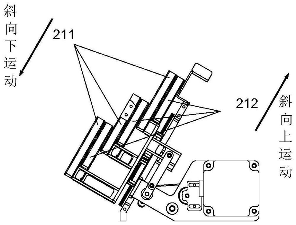 Reaction container conveying device and reaction container supplementary equipment using the same