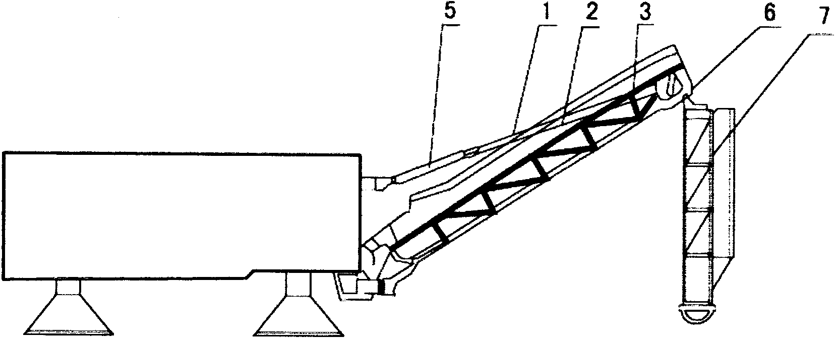 Folding discharging rubber belt conveyor