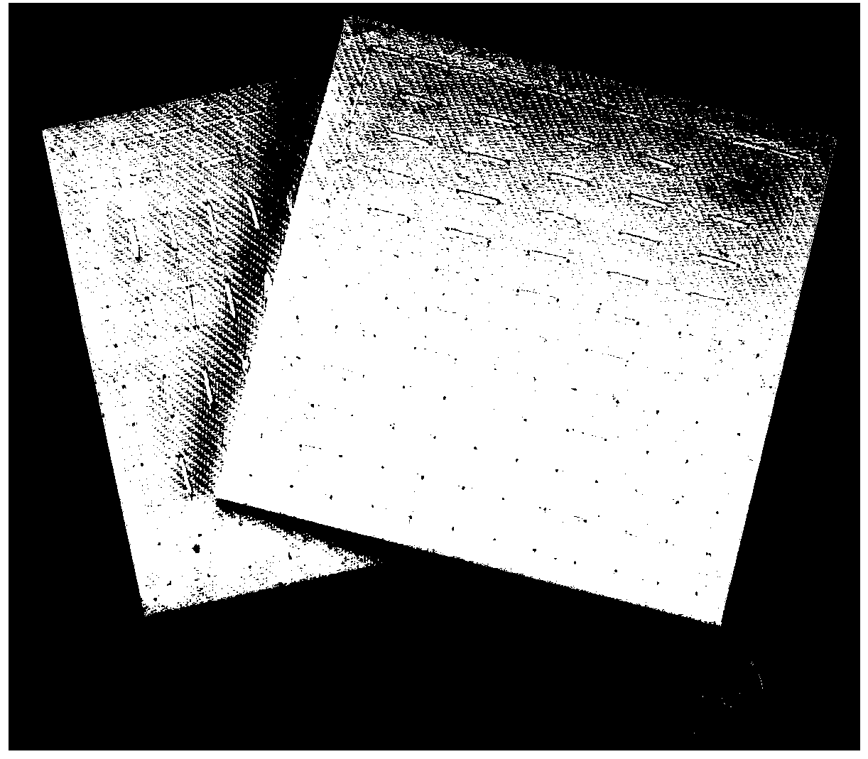 Heat preventing and insulating stealth compound material with broad-band wave absorption and preparation method thereof