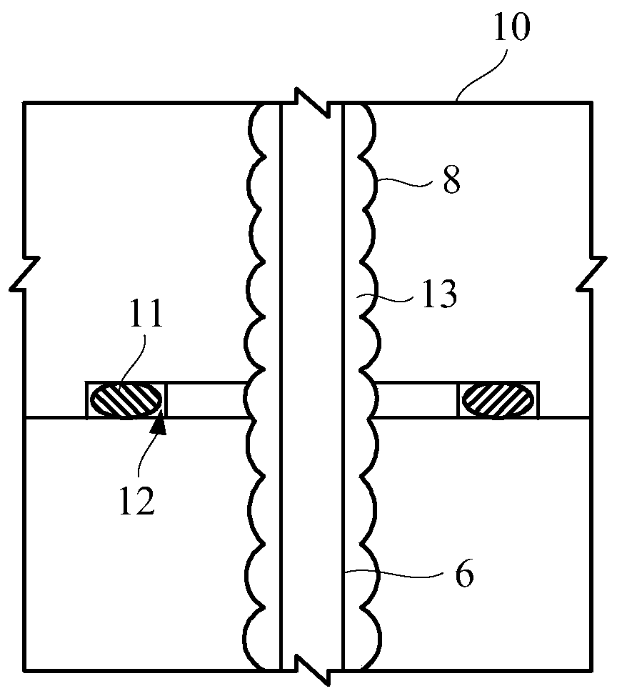 Railway assembled hollow pier and construction method thereof