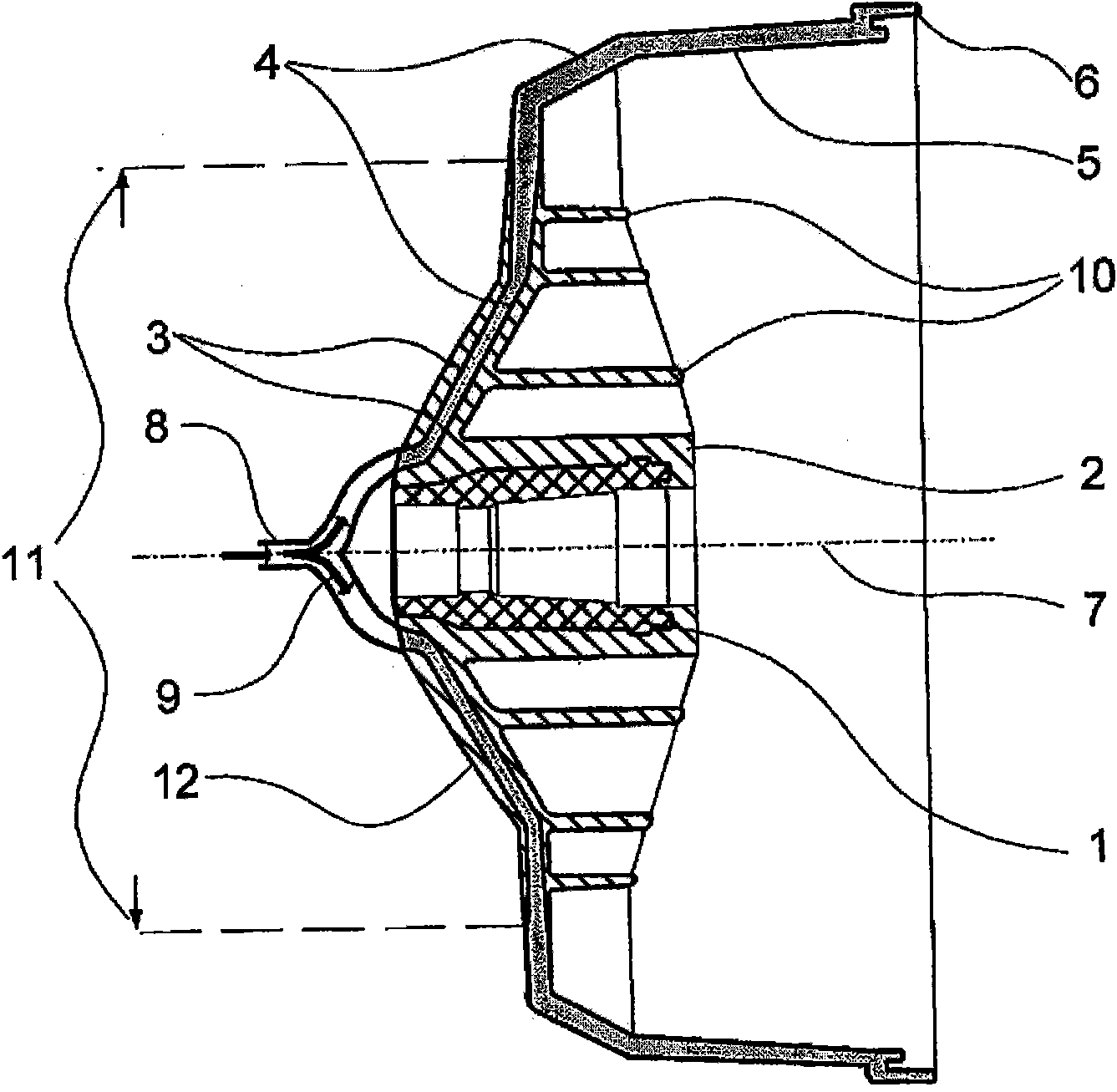 Plastic liquor container for a washing machine or a clothes dryer, and method for the production of a liquor container