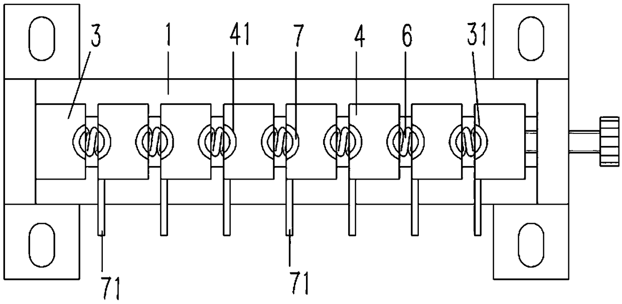 Clamping device for spraying automobile air conditioner blades