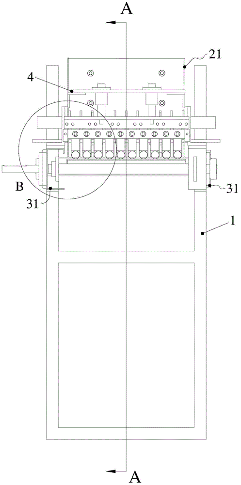 Vibration discharge mechanism and packaging line