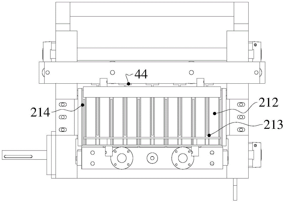 Vibration discharge mechanism and packaging line