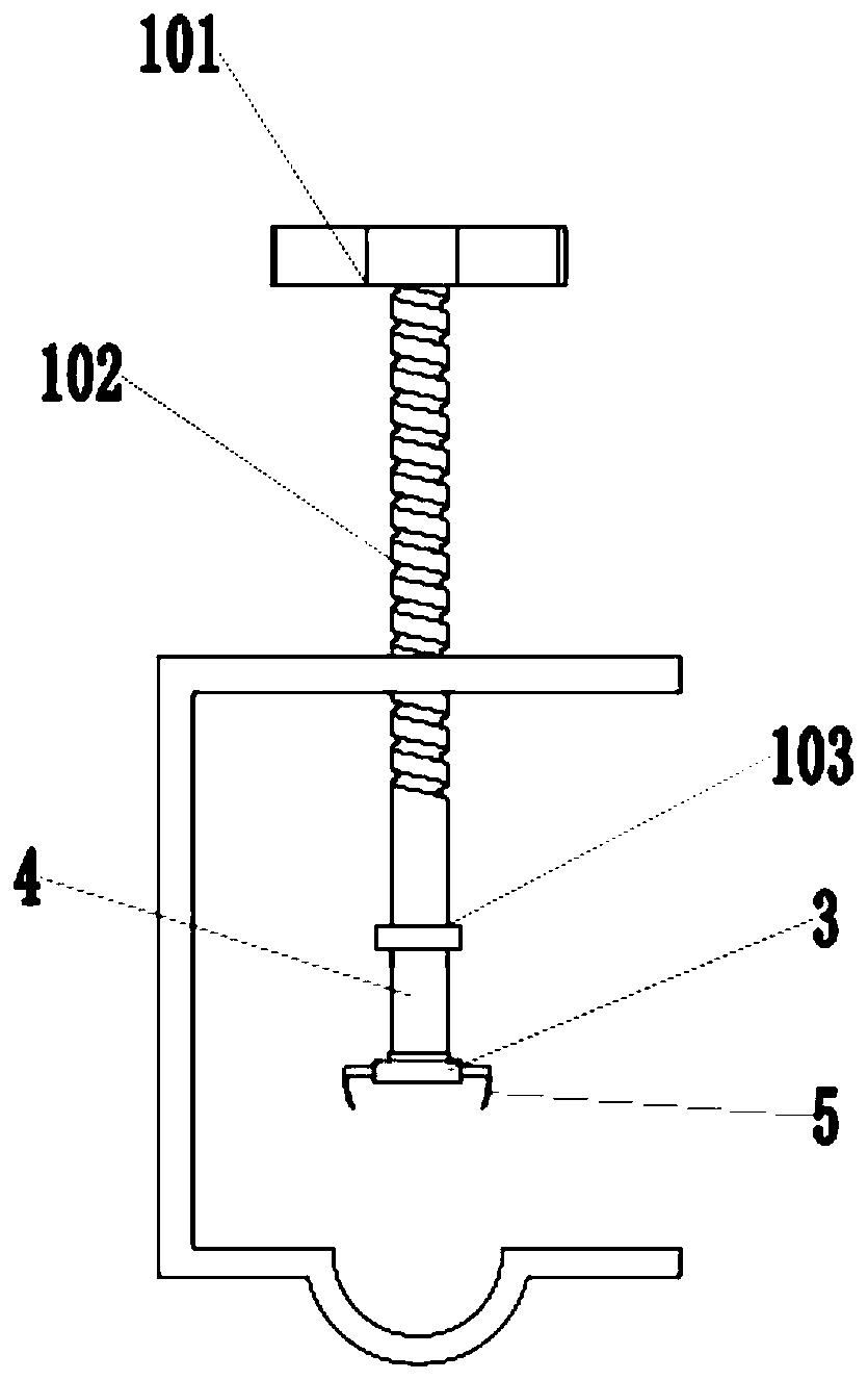 Temporary grounding clamp of transmission line tower