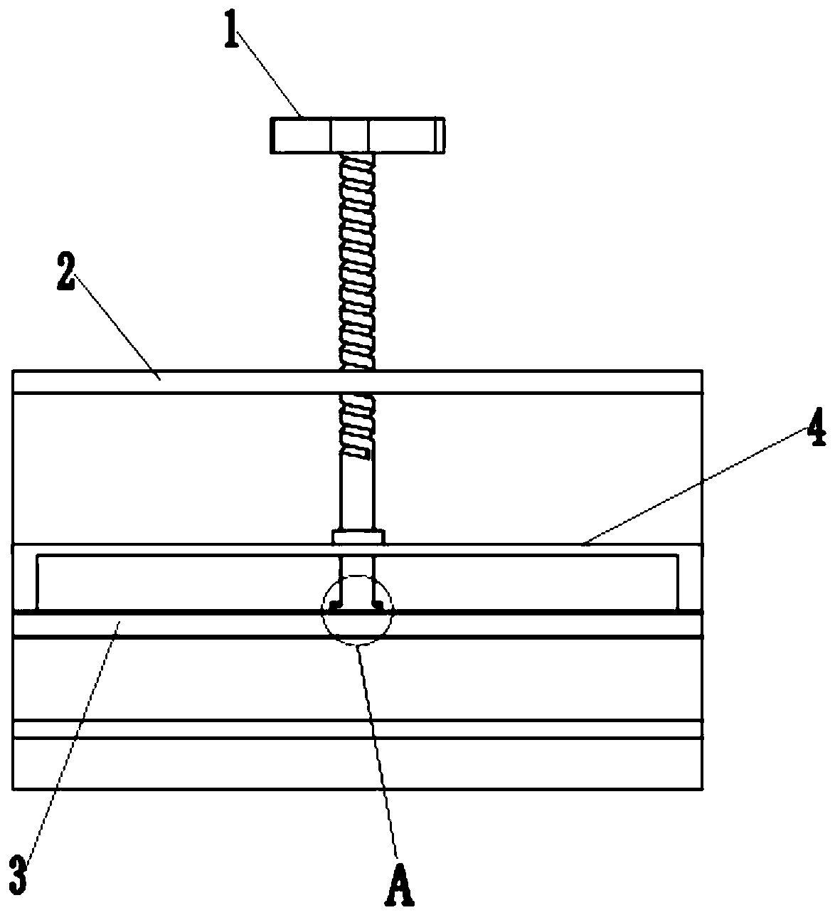 Temporary grounding clamp of transmission line tower