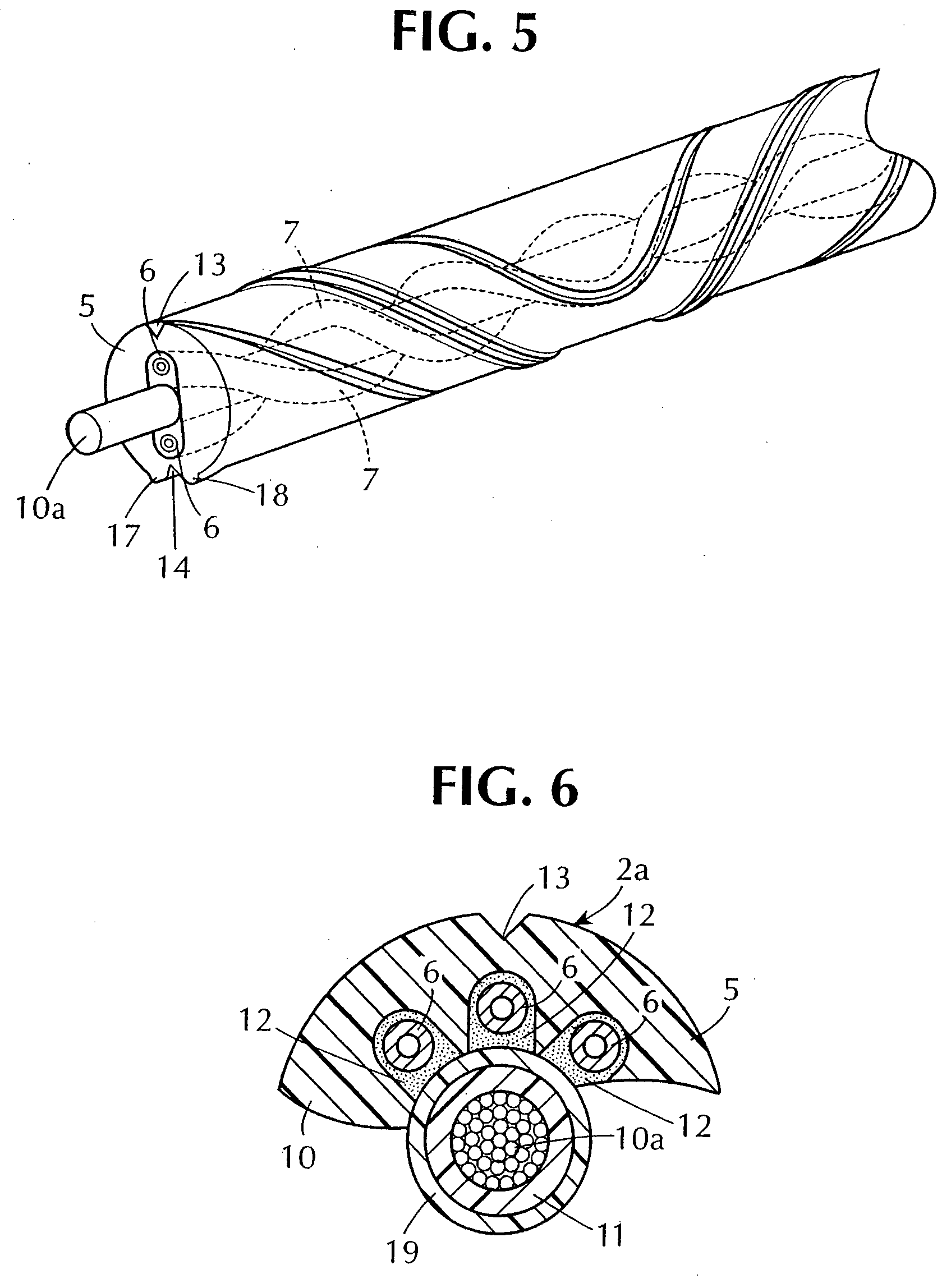 Optical fiber cable with fiber receiving jacket ducts