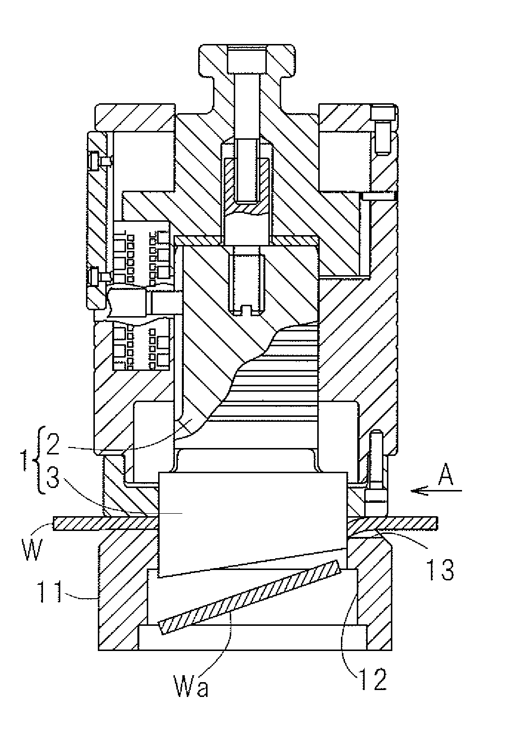 Nibbler assembly for punch press and method of forming elongated hole in sheet material