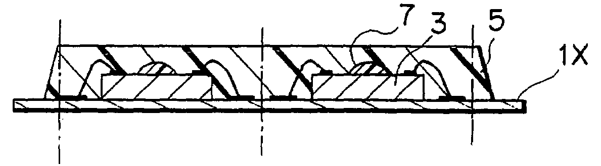 Semiconductor device having contact prevention spacer