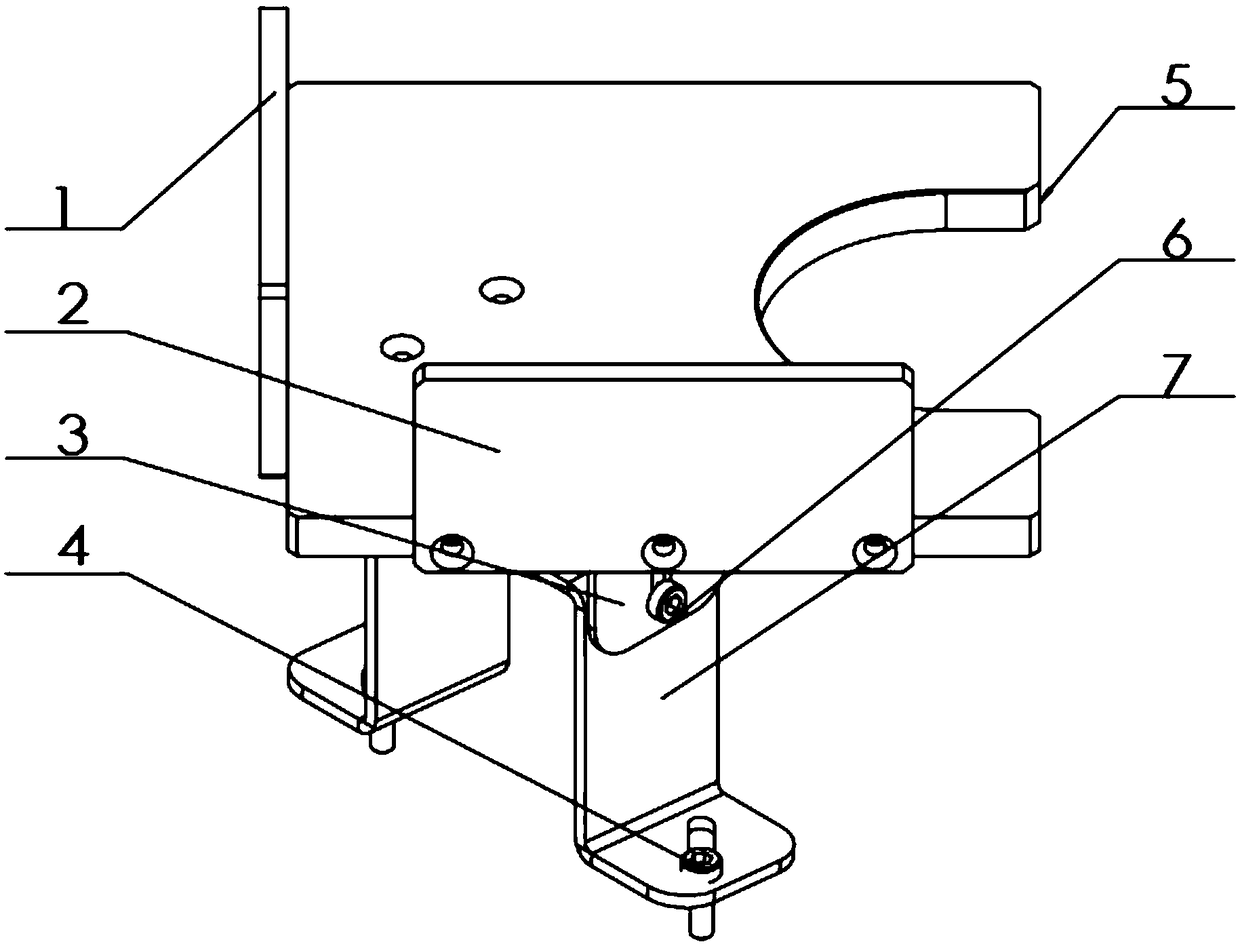 All-dimensional adjustable material receiving device