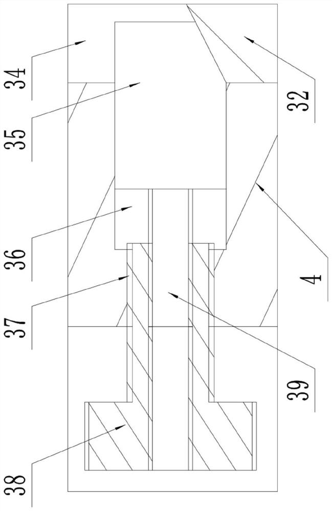 Machining device capable of accurately adjusting gap