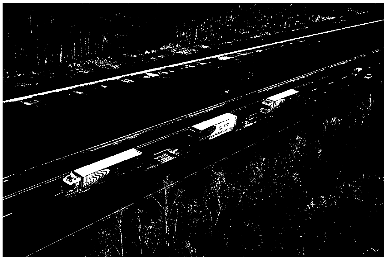 Freight trajectory data-based vehicle spontaneous formation mode mining method