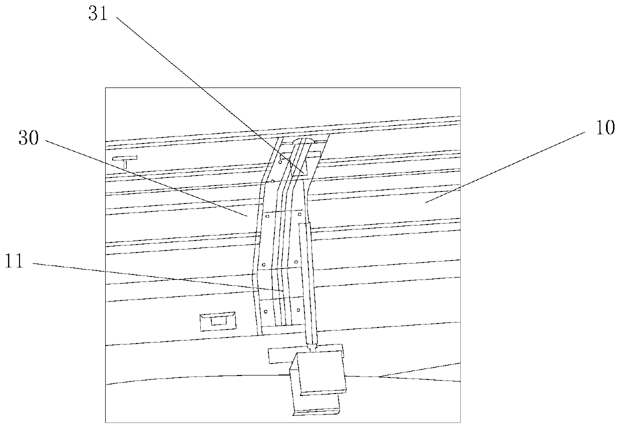 Cover plate operating mechanism and train operating console with same