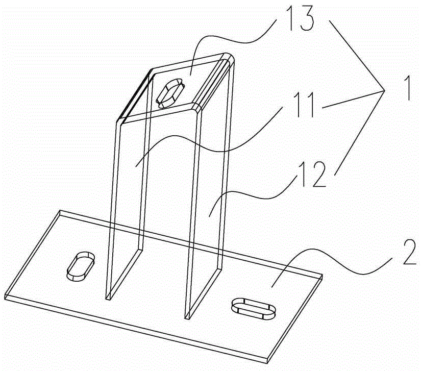 Vertical post with dip angle