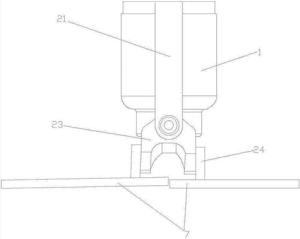 Self-adaptive height adjustment device for TIG welding gun