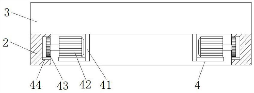 Patient posture adjusting device for magnetic resonance detection