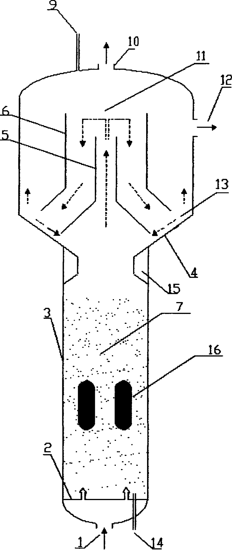 Three-phase fluidized bed reactor