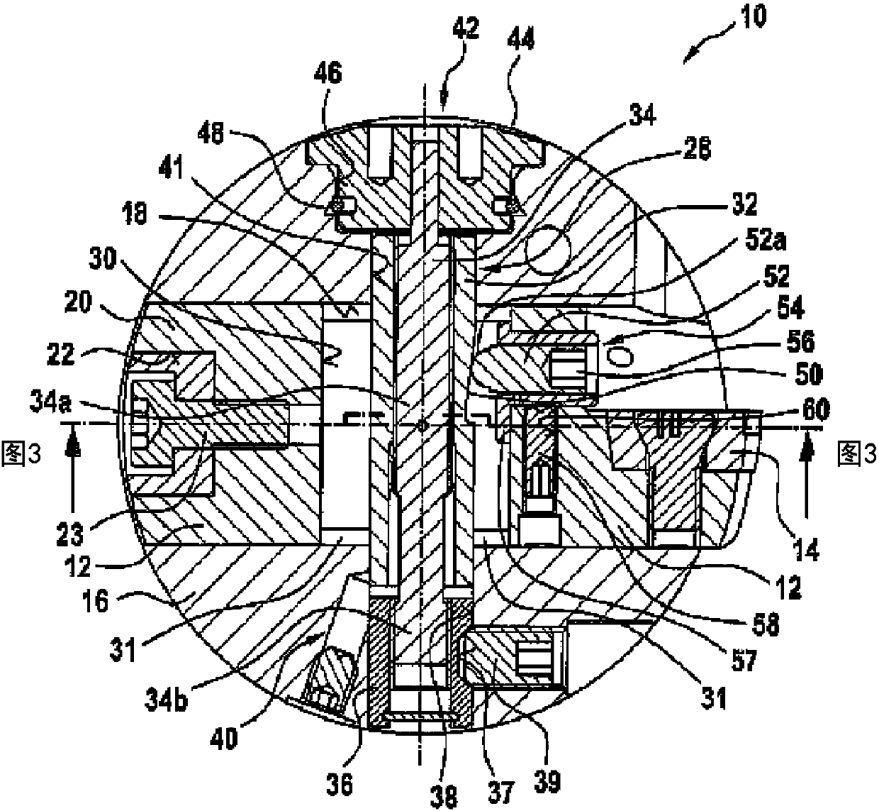 Cutting tool comprising an adjusting device