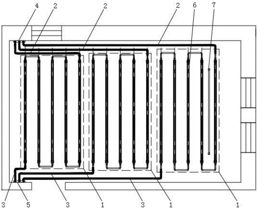 Adjustable phase change heat storage floor based on heat storage heating pipes