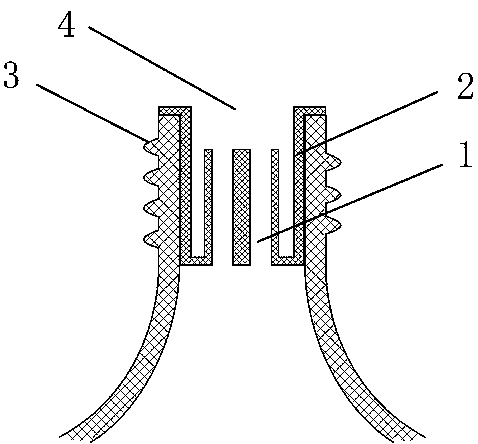 Container port capable of enabling the flow rate of liquid outlet to be uniform