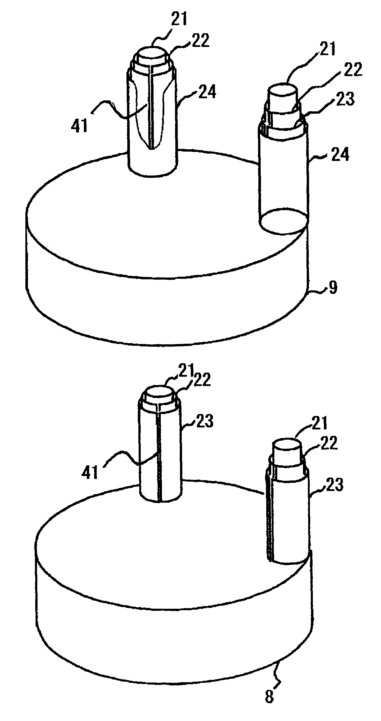 Open magnet device and magnetic resonance imaging apparatus comprising it