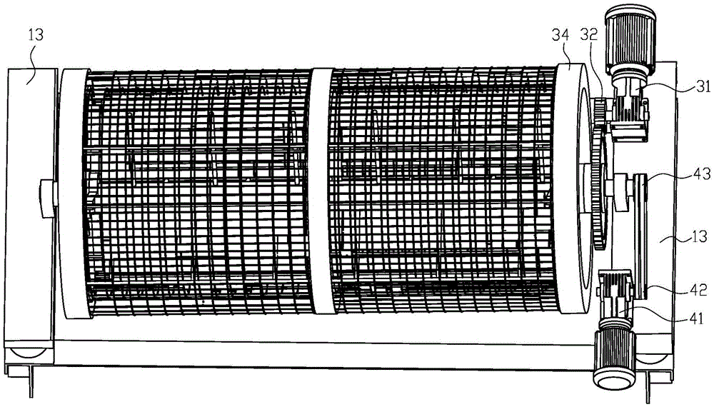 Seedling cultivating soil classification roller screen