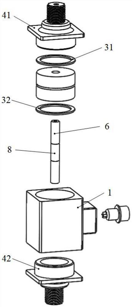 Metal particle detection sensor based on high-frequency high-gradient magnetic field and detection method thereof