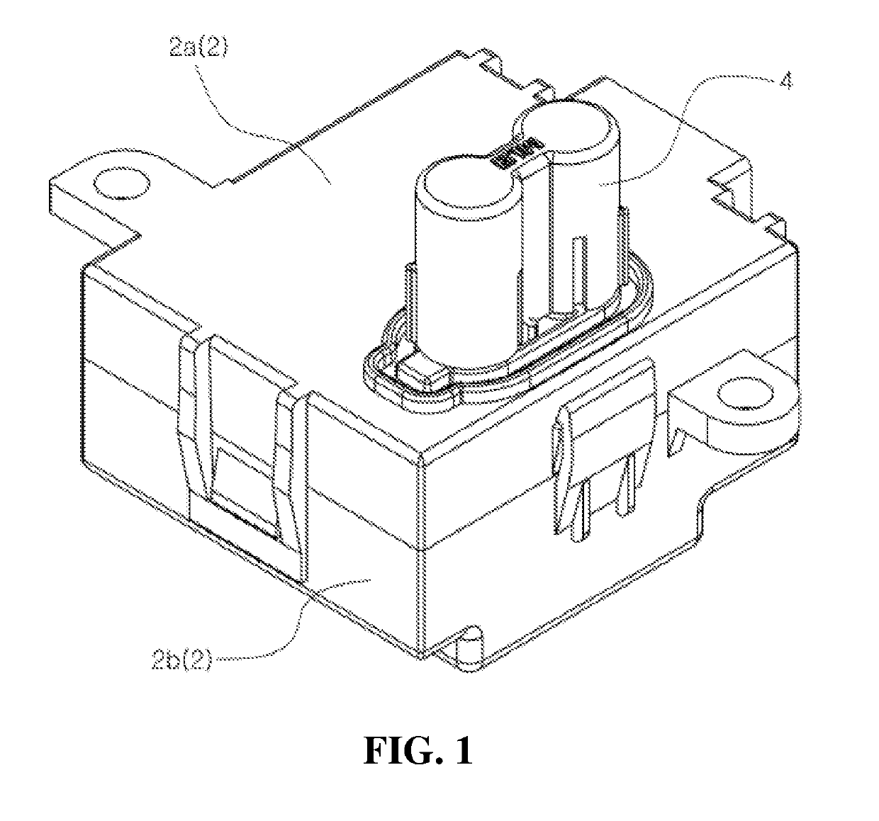 Cluster ionizer for vehicle utilizing needle electrodes