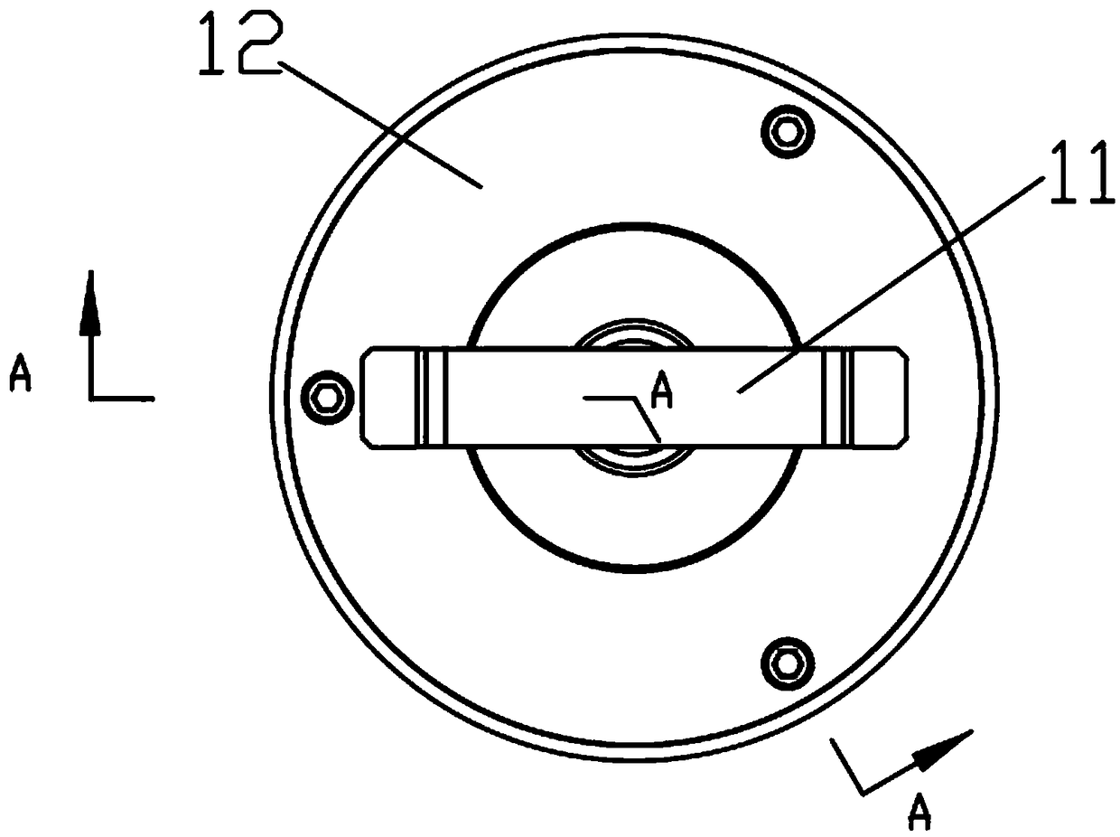 Cutting fluid waste oil clearing device