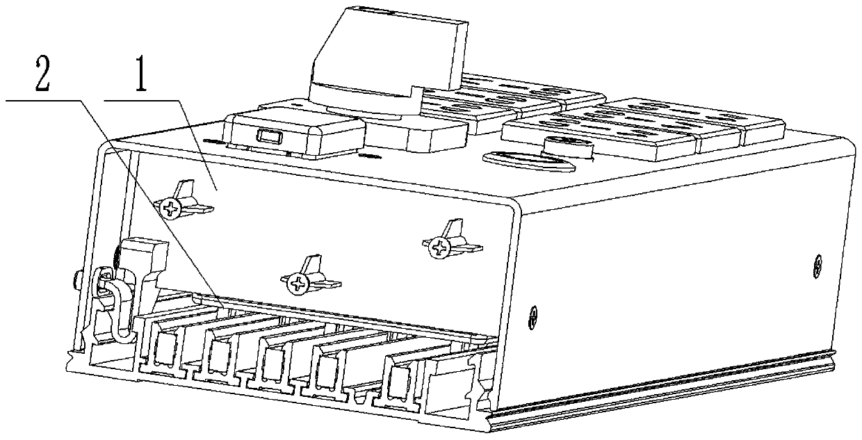 End pressure interface device for power distribution module and conductive copper bar in track-type bus