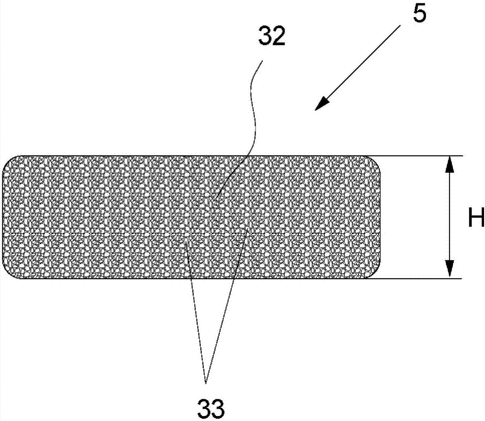 Apparatus for cooling an annular extruded filament bundle