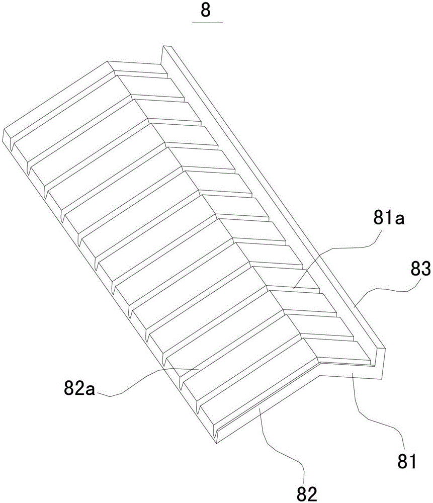 Cooling method of dehumidifier and dehumidifier condenser